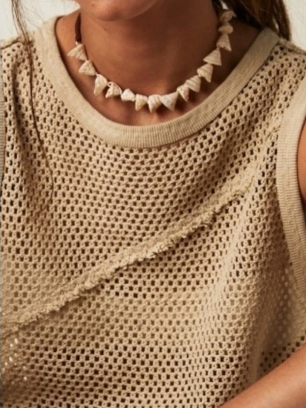 Free People Cream Shell Strand Necklace with Natural Shell Accents NWT - Picture 7 of 7